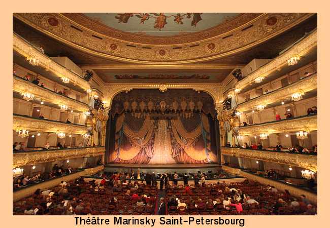 Le Théâtre Marinsky à Saint-Petersbourg